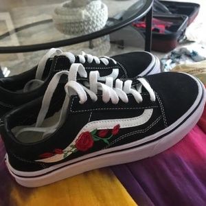 Vans with Roses Embroidered (size 7-7.5)